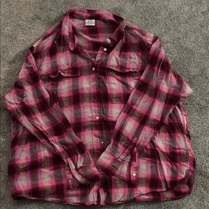 GAP‎ Pink and Black Plaid Shirt